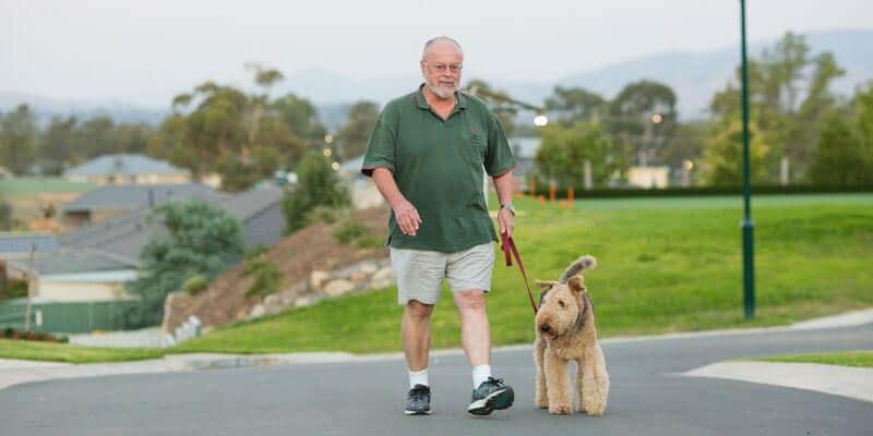 Hume retirement Restort Walking the dog