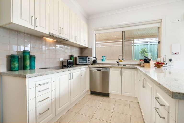 HUME COUNTRY RESORT UNIT 15-04102